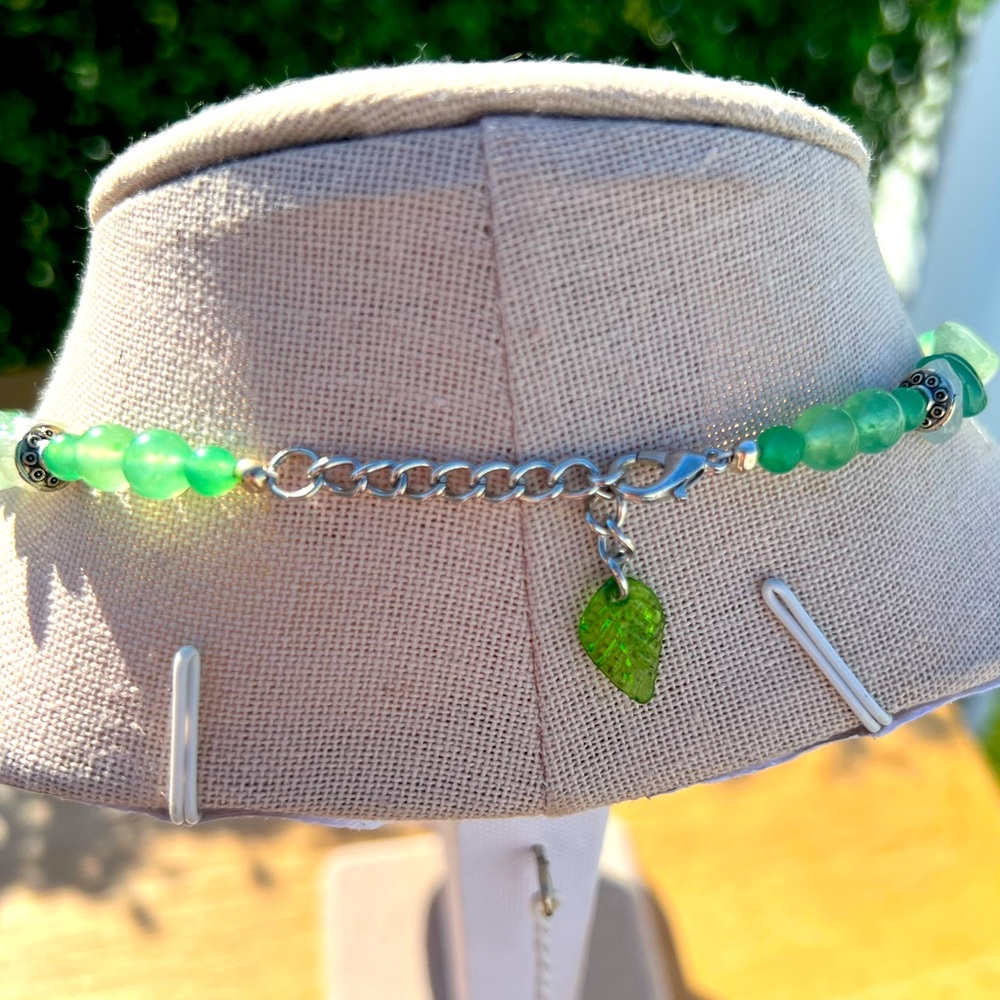 Beaded and Natural Stone Necklace Beautiful Natural Looking Boho Beauty Jewelry - Picture 2 of 4